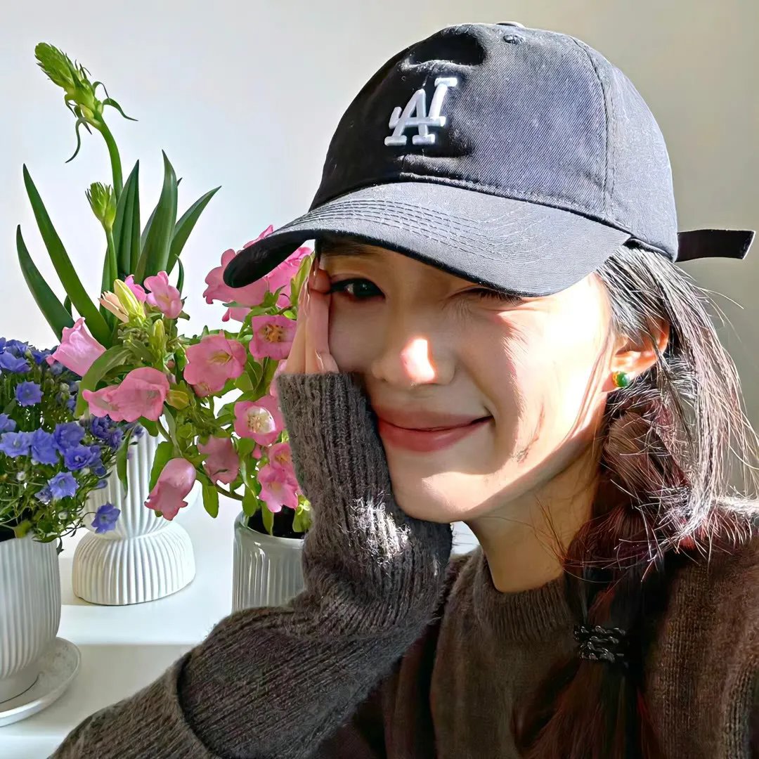 中央舞台：踮起脚尖